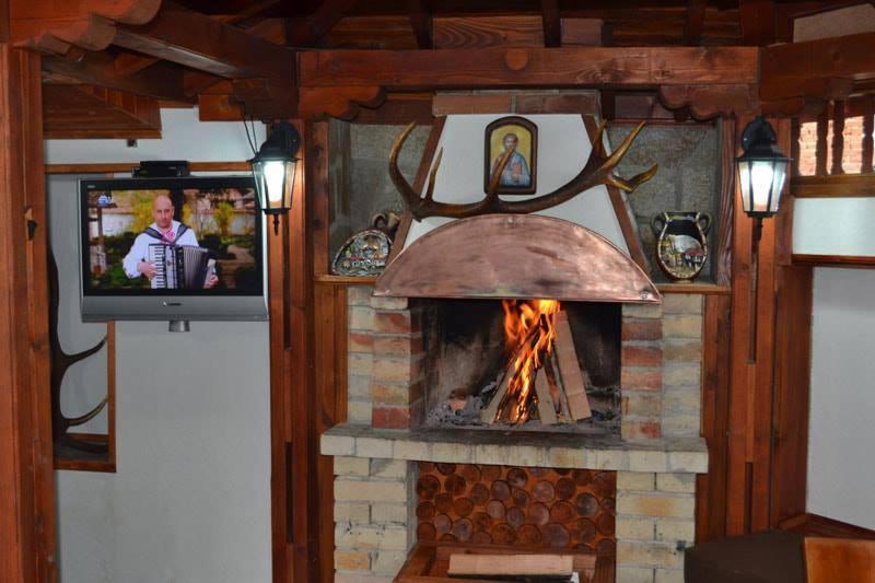 Guest House Ganovi كالوفر المظهر الخارجي الصورة